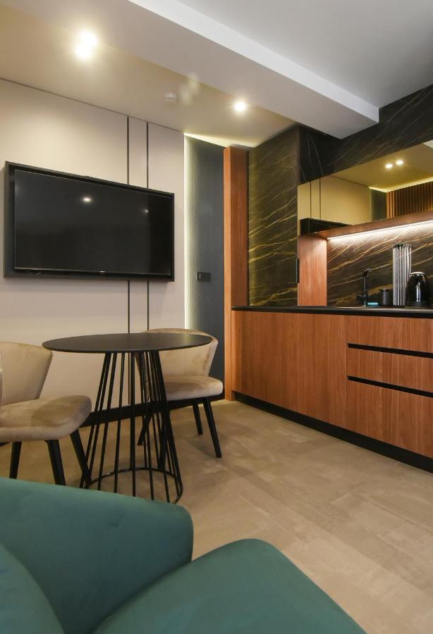 Grandeur Apartments Pula Exterior photo